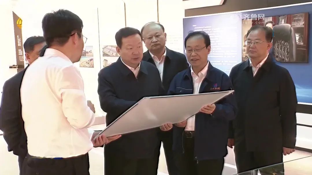 山東省委副書(shū)記、省長(zhǎng)周乃翔蒞臨山東山礦機(jī)械有限公司新廠(chǎng)區(qū)調(diào)研
